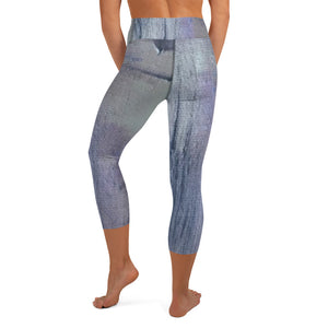 Water Sky Wind ll Yoga Capri Leggings