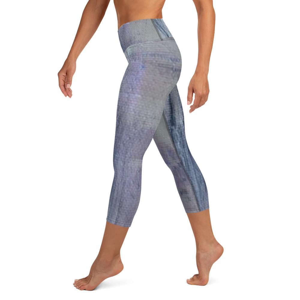 Water Sky Wind ll Yoga Capri Leggings